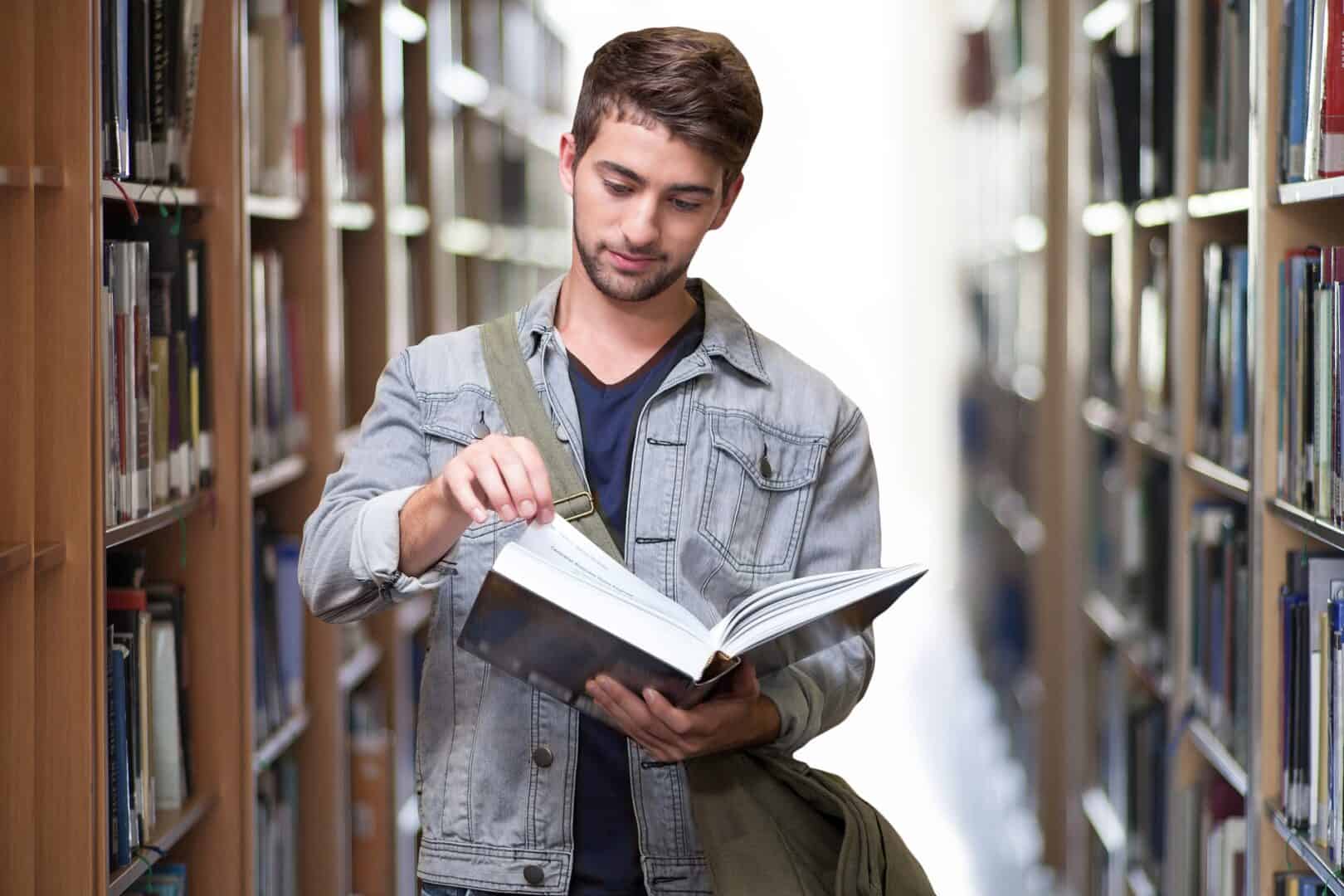 Die qualitative Inhaltsanalyse zusammengefasst. Diese Auswertungsmethode bietet eine sinnvolle Grundlage f�r deine Bachelor- oder Masterarbeit.